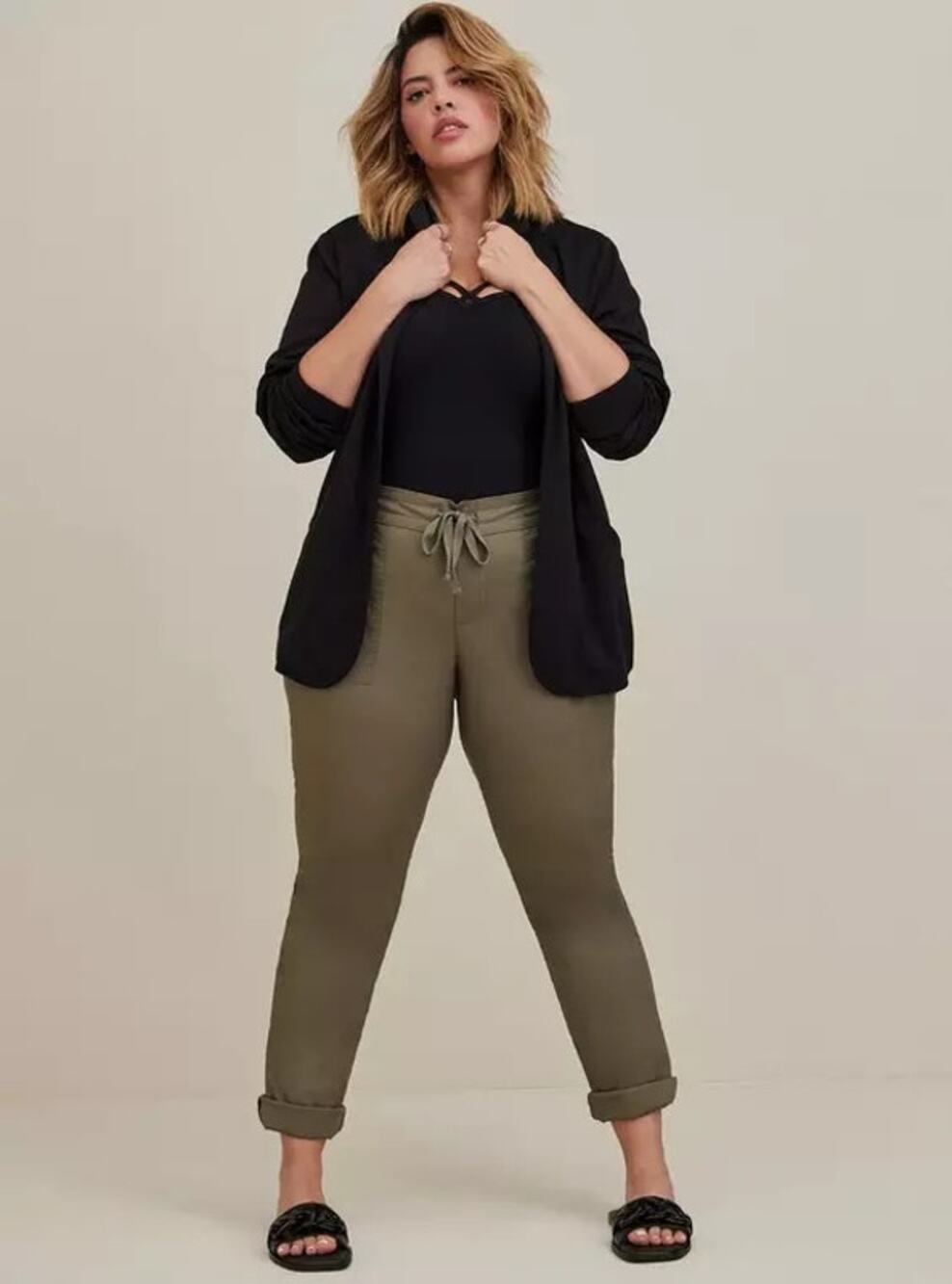 Torrid Pull On Straight Stretch Poplin Mid Rise Tie Front Pants Olive Green 4T